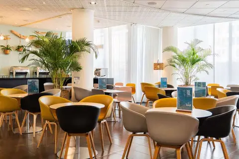 Novotel Suites Marseille Centre Euromed in Marseille — foto 11