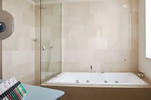 JR Hotels Bari Grande Albergo delle Nazioni in Bari, foto 25