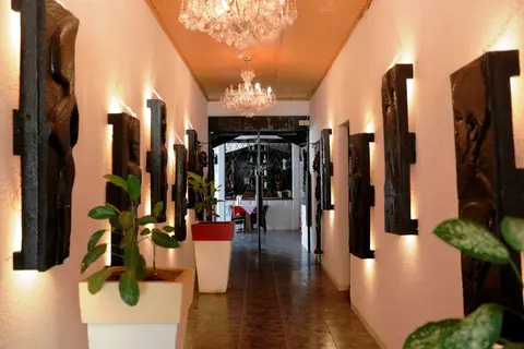 Bungalow Beach Hotel in Serrekunda, foto 13