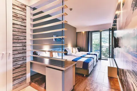Carine Hotel Delfin in Bijela — foto 8