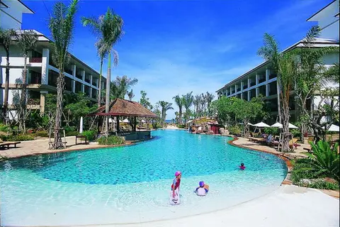 Ravindra Beach Resort & Spa in นาจอมเทียน — foto 13