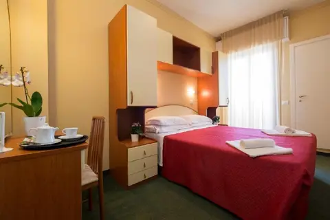 Hotel Crosal in Rome — foto 12