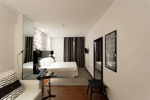Hotel Porto Trindade in Porto, foto 22