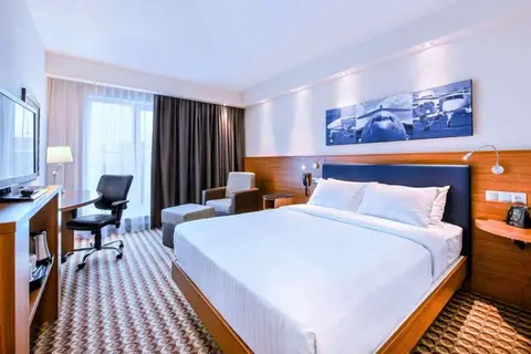 Hampton by Hilton Warsaw Airport in Warschau