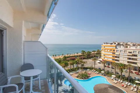 Hotel Golden Taurus Aquapark Resort in Pineda de Mar — foto 8