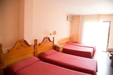 Bamblue Boutique Apartments in Pineda de Mar — foto 26