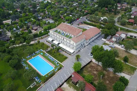 Villa Paradiso Suite in Moniga del Garda — foto 2
