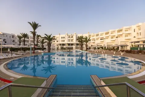 El Mouradi Skanès in Monastir — foto 20