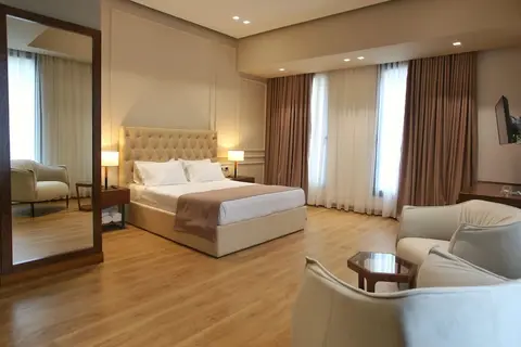 Portik Hotel in Berat — foto 19