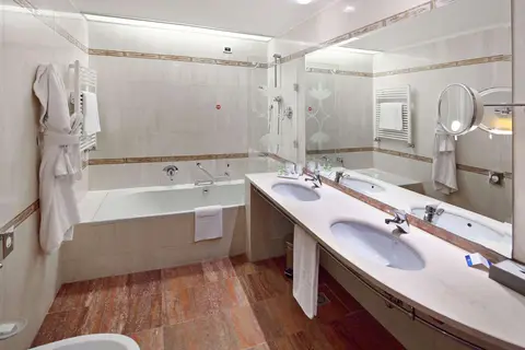 NH Milano Machiavelli in Milaan — foto 23