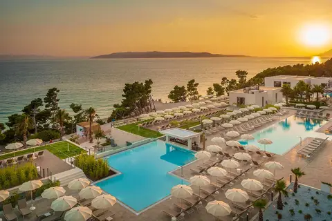 Khalani Beach Hotel in Makarska