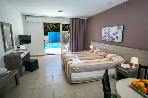 Crystallo Apartments in Paphos — foto 13