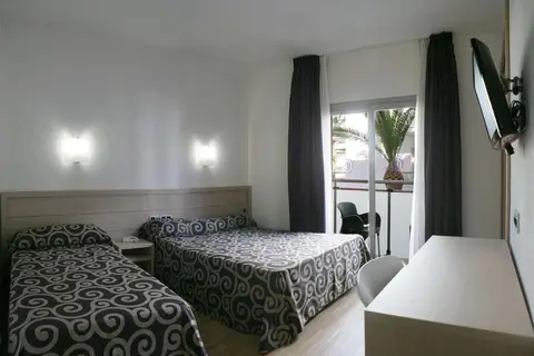 Hotel Tossa Beach in Tossa de Mar — foto 3