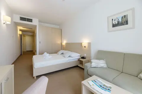Adria Hotel in Biograd na Moru — foto 6