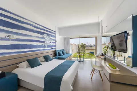 Crystal Springs Beach Hotel in Παραλίμνι — foto 23