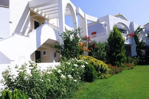 Ilaria in Δημοτική Ενότητα Λαγανά — foto 27