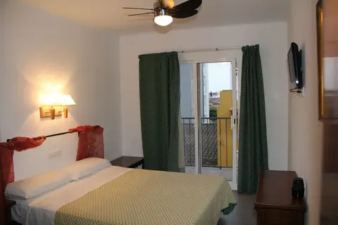 Hostal Isabel in Madrid, foto 23