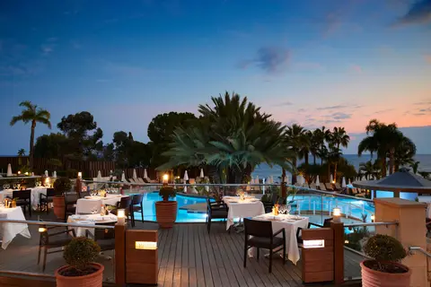 Mediterranean Beach Hotel in Agios Tychonos — foto 30