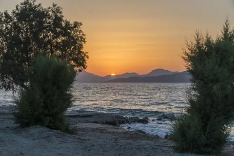 Byron Apartments in Τιγκάκι — foto 19