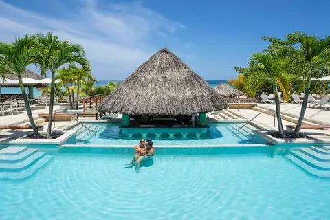 Hotel Couples Swept Away in Westmoreland