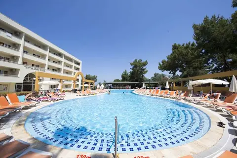 Tuntas Family Suites Kusadasi in Kuşadası