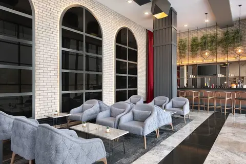 Ramada by Wyndham Tire in Tire — foto 4