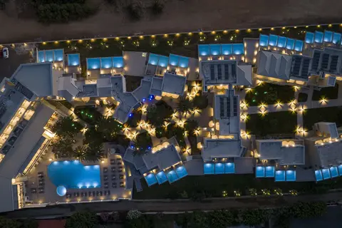 Vantaris Luxury Beach Resort in Dramia — foto 12