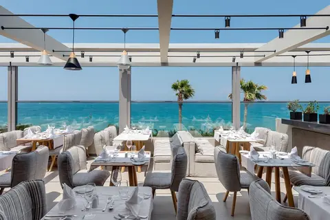 Ikones Seafront Luxury Suites in Rethimnon — foto 3