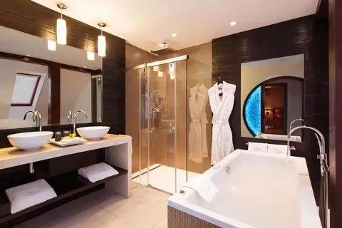 Buddha-Bar Hotel Prague in Praag, foto 16
