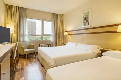 Hotel Ilunion Pio XII in Madrid — foto 6