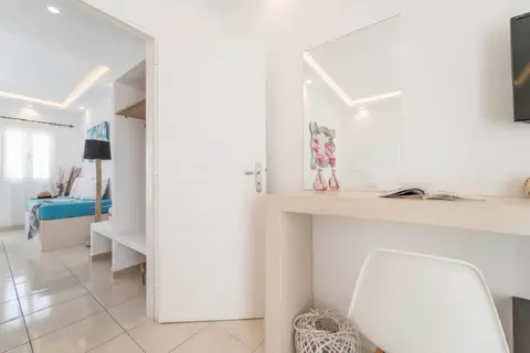 Bella Santorini Studios in Thira — foto 11