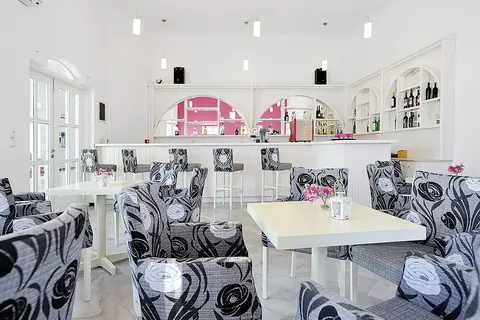 Narges Hotel in Αλυκή — foto 13