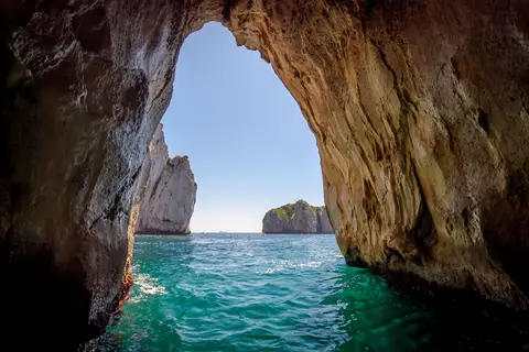 Ontdek de Golf van Napels en Calabrië in Milaan — foto 2