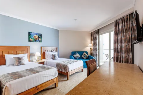 Sunrise Solara Aqua Park in Al Ahia' — foto 6