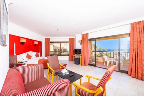 Flamenco Beach & Resort in Al Qusair City — foto 9