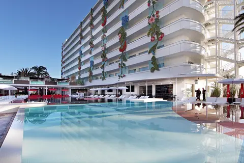 Ushuaïa Ibiza Beach Hotel - adults only in Sant Jordi de ses Salines — foto 4