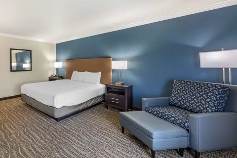 Best Western Town & Country Lodge in Tulare — foto 12