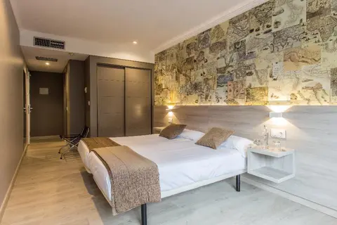 Hotel Alda San Carlos in Santiago De Compostela — foto 29