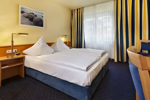 Tryp by Wyndham Lubeck Aquamarin Hotel in Lübeck — foto 10