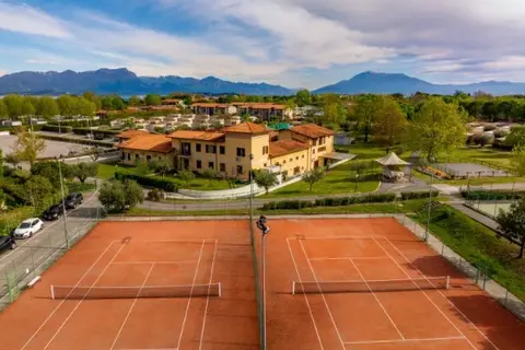 The Garda Village in Desenzano del Garda — foto 9
