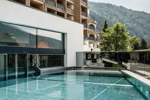 Hotel & Spa Falkensteinerhof in Mühlbach - Rio di Pusteria — foto 4