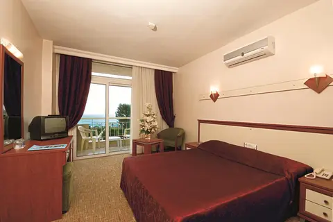 Transatlantik Beach Hotel in Alanya — foto 6