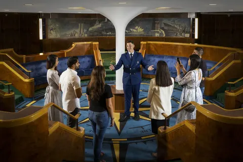 Queen Elizabeth 2 Hotel in دبي — foto 17