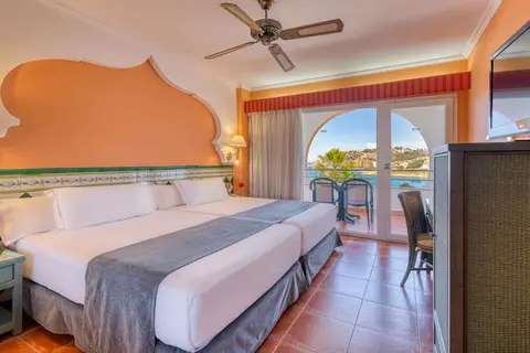 Playacalida Hotel in Almuñécar — foto 20