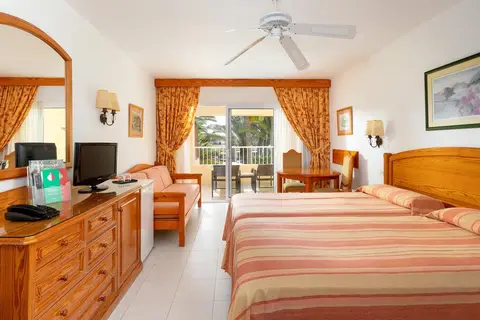 Hotel Riu Oliva Beach Resort in Corralejo — foto 3