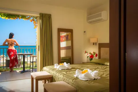 Bella Beach Hotel in Δημοτική Ενότητα Χερσονήσου — foto 16