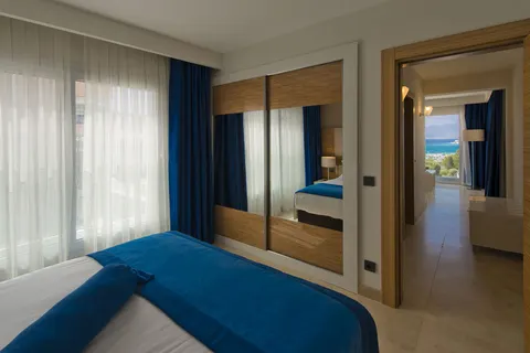 Bellazure Hotel foto 5
