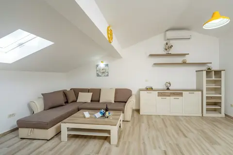 Arvala Lux Apartments in Budva — foto 15