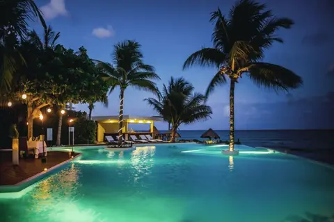 The Beachfront by The Fives Hotels in Playa del Carmen — foto 13