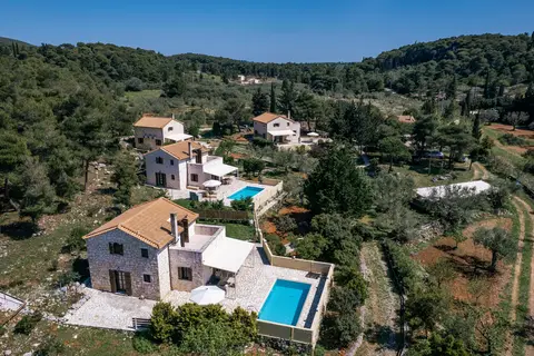 Boschetto Villas in Municipal Unit of Artemisia, foto 3
